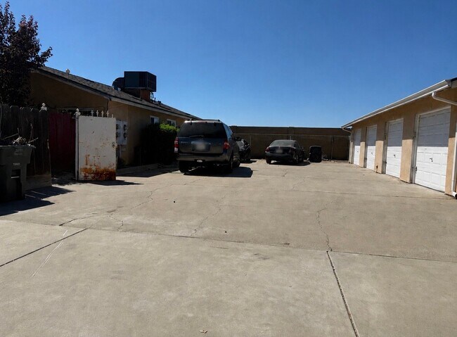 Foto del edificio - 3800 Gareth Ln