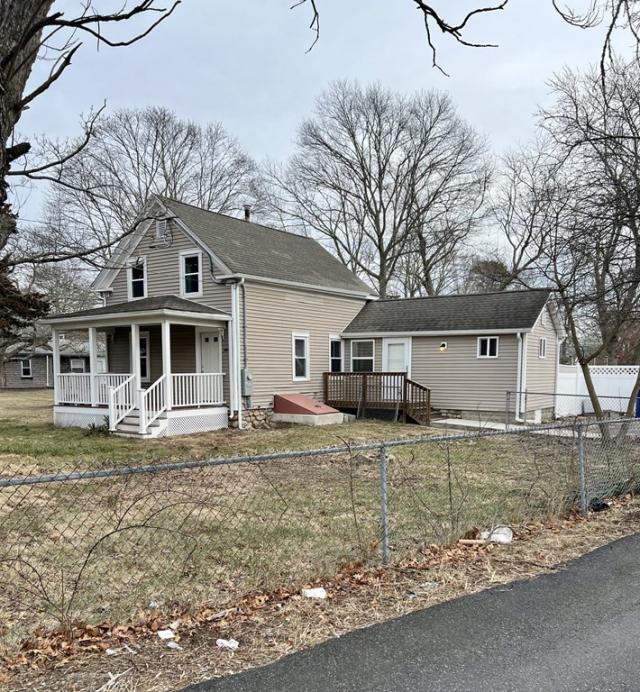Primary Photo - 4 bedroom in Wareham MA 02571