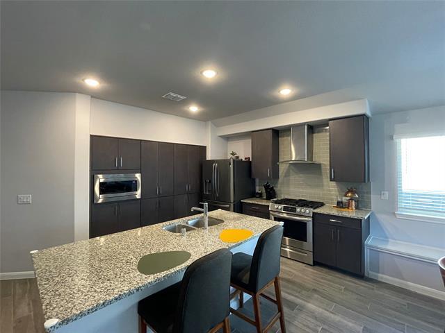Foto del edificio - 1252 Rosebush Rd