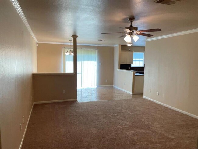 Building Photo - 11810 Greenshire Dr