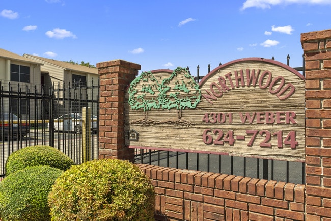Building Photo - Northwood Apartments