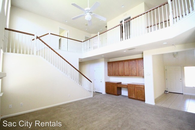 Building Photo - 8471 Modena Way