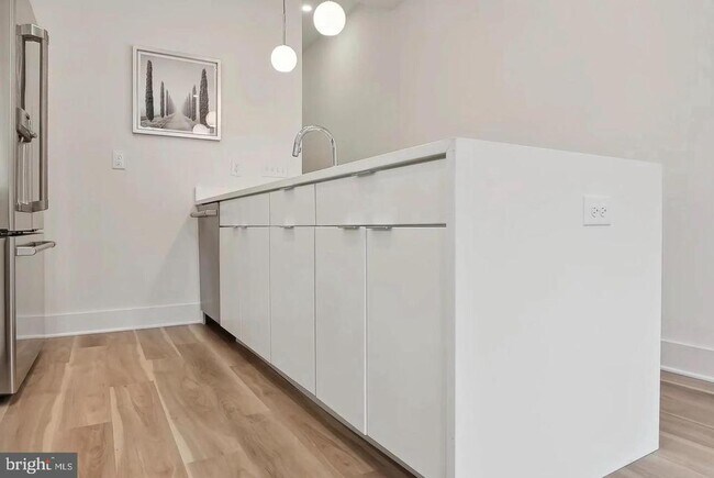 Foto del edificio - 2015 13th St NW