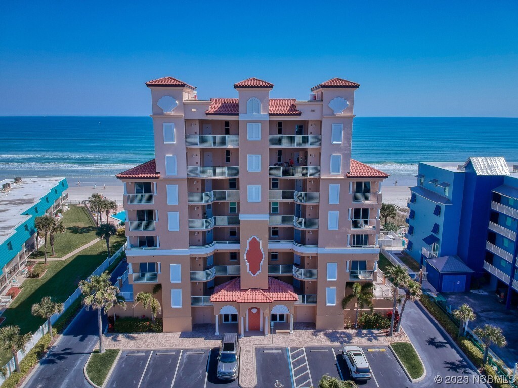 Foto principal - 711 S Atlantic Ave