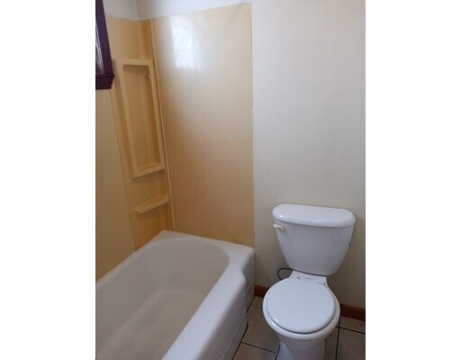 Primary Photo - 11 Cook St