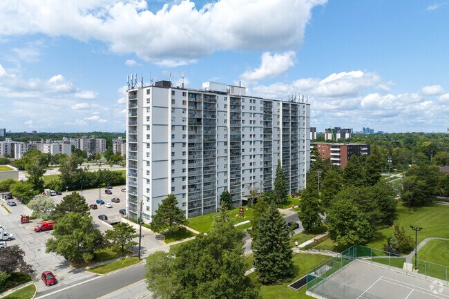 Photo du bâtiment - McCowan Apartments