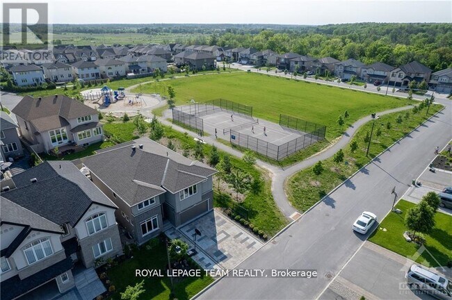 Building Photo - 512 Breccia Heights