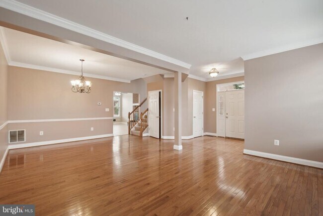 Foto del edificio - 641 Springhouse Square SE
