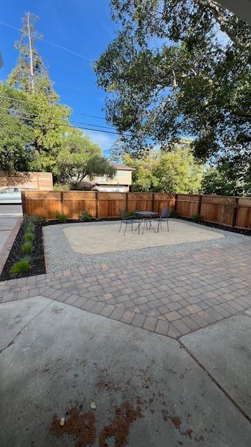 Primary Photo - 2502 Casa Bona Ave