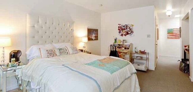 Bedroom - 1885 Pacific Ave