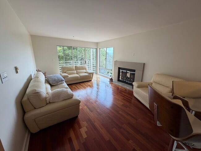 Foto del edificio - 1700 De Anza Blvd