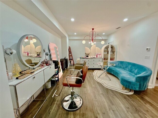 Foto del edificio - 3937 Acer Ct