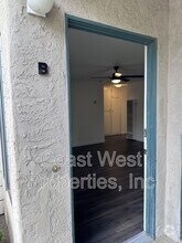 Building Photo - 3551 Roosevelt St