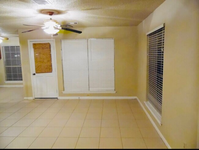 Foto del edificio - 4 Dallas Ct