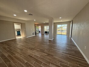 Building Photo - 4143 Conway Blvd