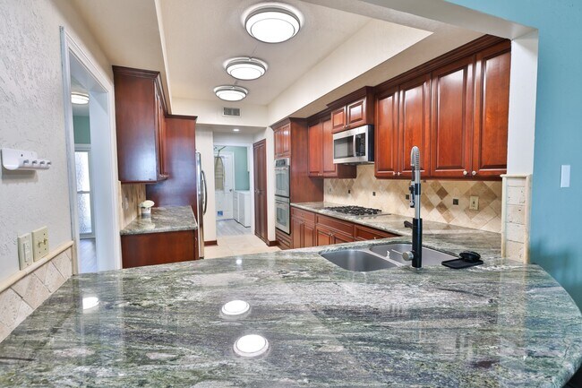 Foto del edificio - 2110 Gunwale Cir