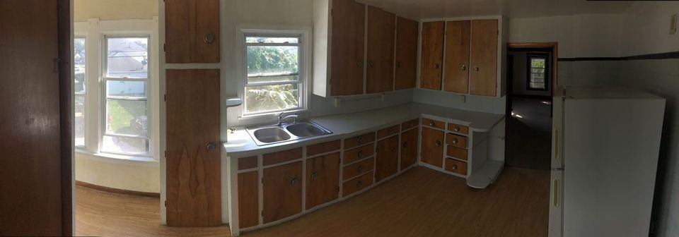 Kitchen - 331 Hanover St