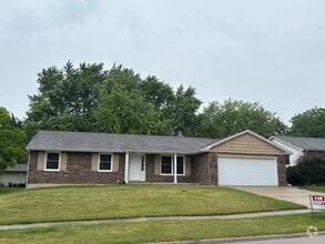 Building Photo - 654 Longview Dr