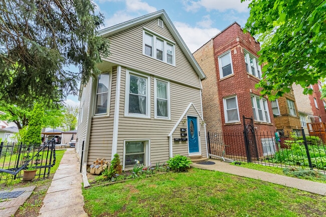Foto del edificio - 4244 N Lawndale Ave