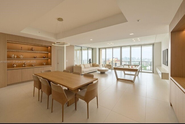 Building Photo - 330 Sunny Isles Blvd