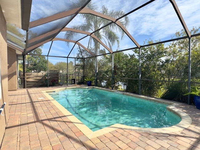 Building Photo - Perfect 4/3 Rental