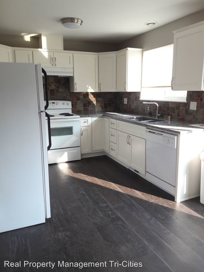 Foto del edificio - 2 br, 2 bath House - 2031 Venturi Ct