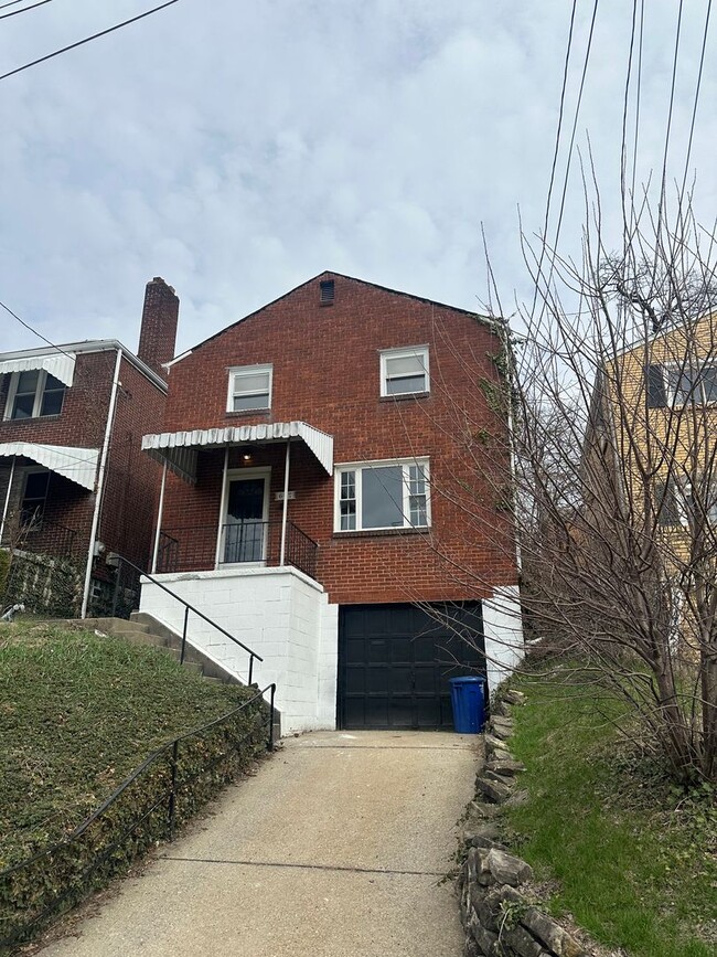 3 bed/1 bath Single Family Home Pittsburgh, PA 15226 - 3 bed/1 bath Single Family Home Pittsburgh, PA 15226