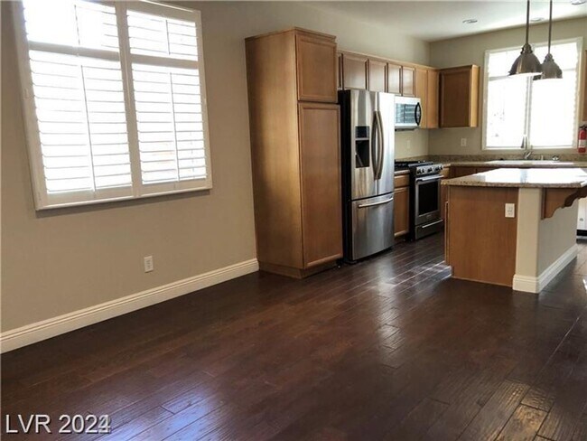 Foto del edificio - 3 BEDROOM HOME IN PROVIDENCE * COMING SOON *