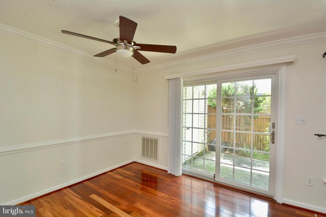 Building Photo - 6603 Netties Ln