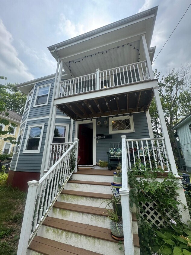 Primary Photo - 48 Standish St