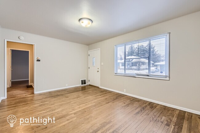 Foto del edificio - 605 North Reed Street, Joliet, IL, 60435