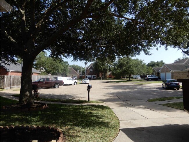 Foto del edificio - 11503 Primrose Glen Ct