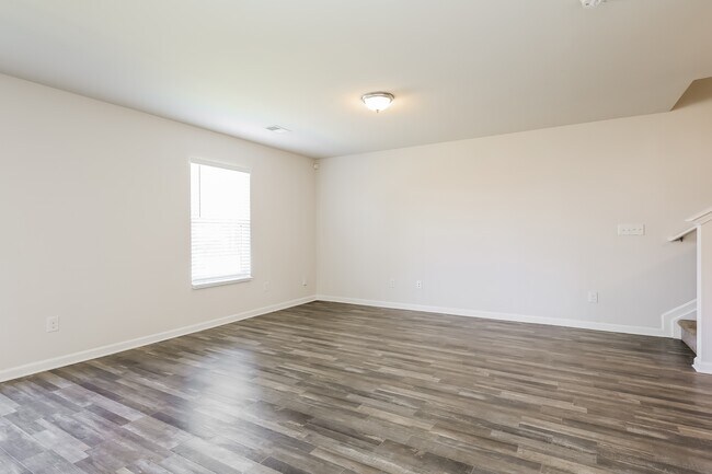 Foto del edificio - 541 Springtime Ln