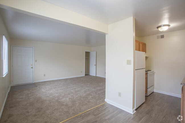 2HAB, 1BA - 732 ft² - Windsor Court Apartments