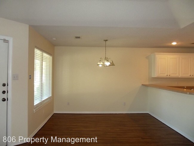 Building Photo - 3107 109th St