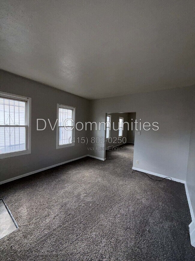 Foto del edificio - 3417 Storer Ave