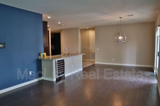 Foto del edificio - 2511 W Queen Creek Rd