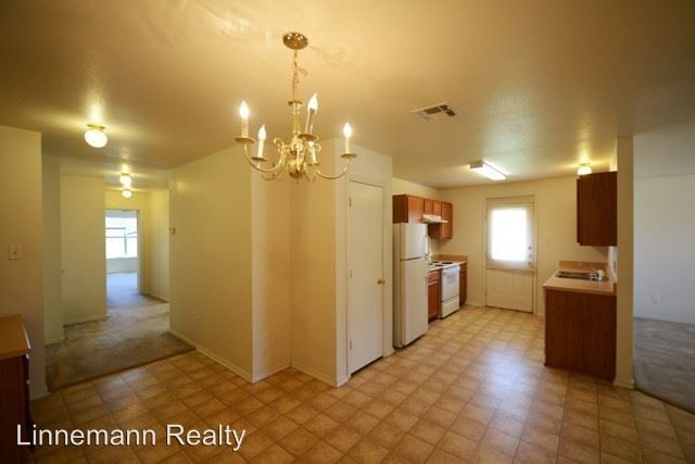 Foto del edificio - 5204 Lauren Lea Dr