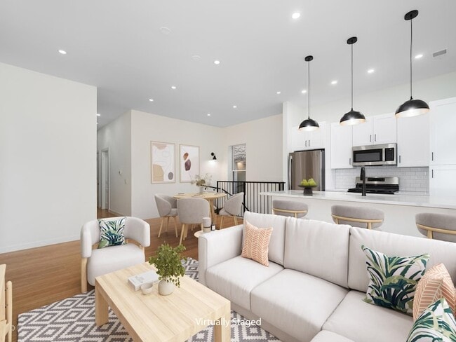 Foto del edificio - 842 N Wolcott Ave