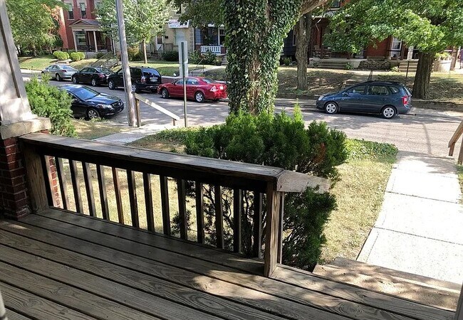 Foto del edificio - Charming 3-Bedroom Home in Harrison West a...