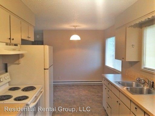 Building Photo - 2421 Gales Way