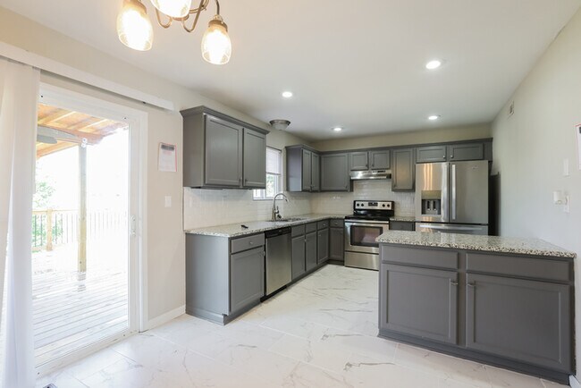 Foto del edificio - 11500 N Lane Ave