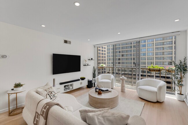 Foto del edificio - 10747 Wilshire Blvd
