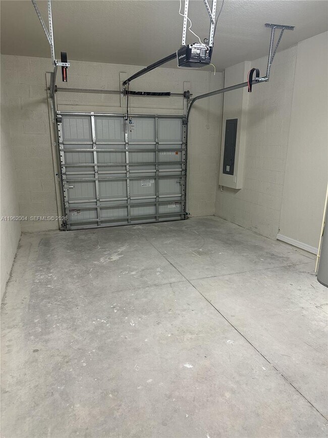 Foto del edificio - 2163 Appleton Cir S