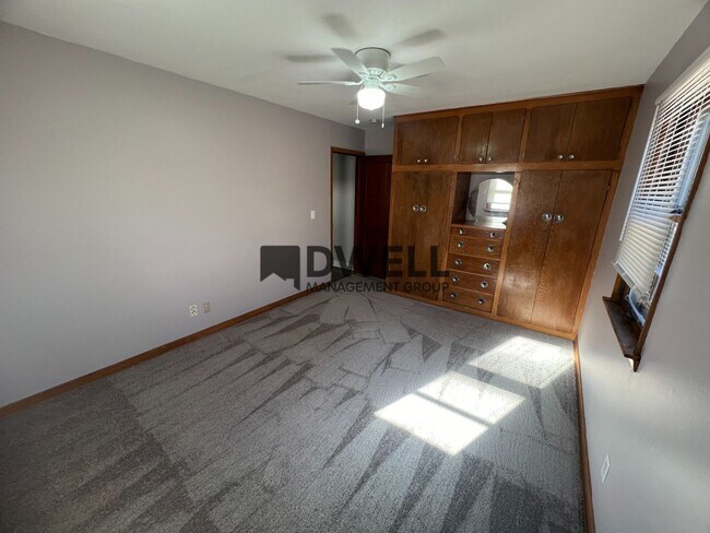 Foto del edificio - 1100 12th Ave NE