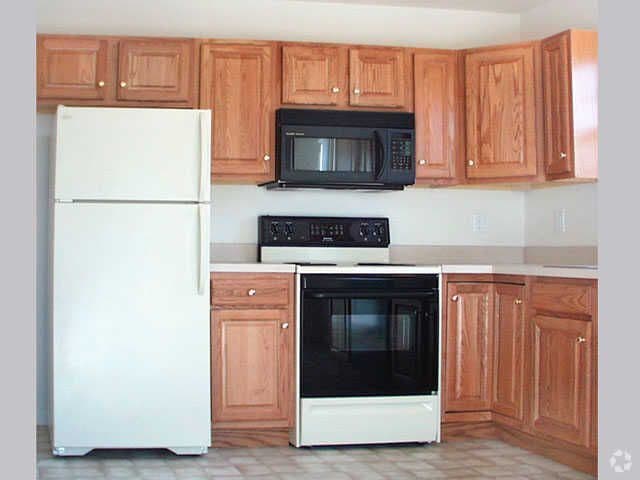 Building Photo - 1835 Bradfield Dr