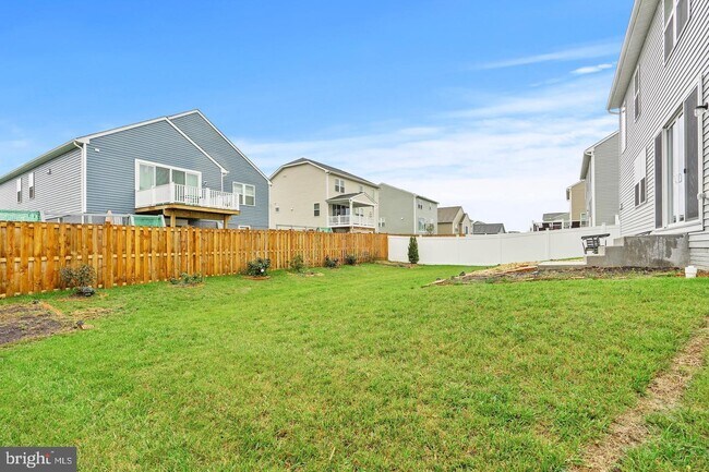 Foto del edificio - 113 Nathan Dr