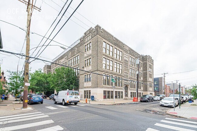Building Photo - 1300 S 19th St