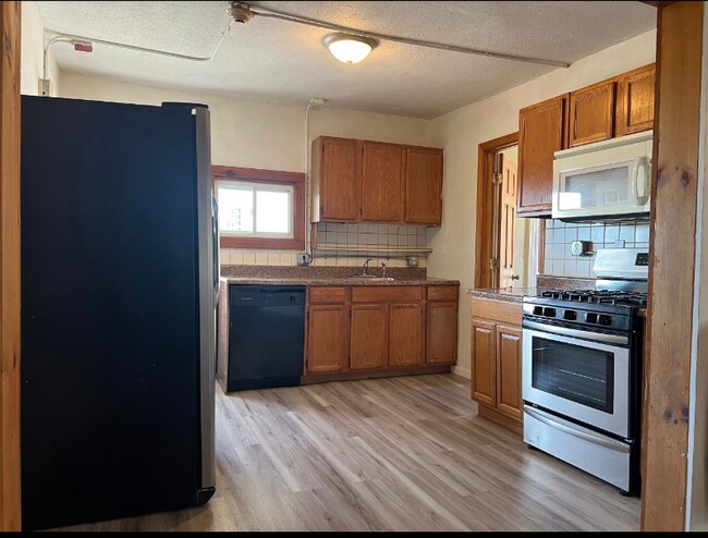 Foto del edificio - 60 Rathbun St