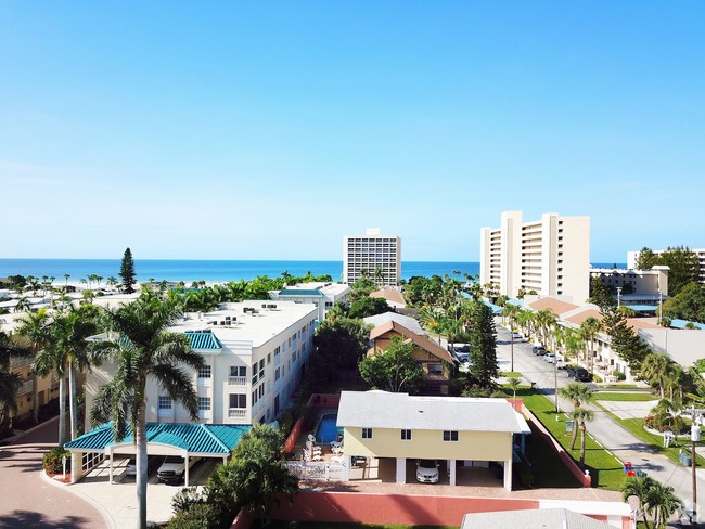 Building Photo - Azure Siesta Key